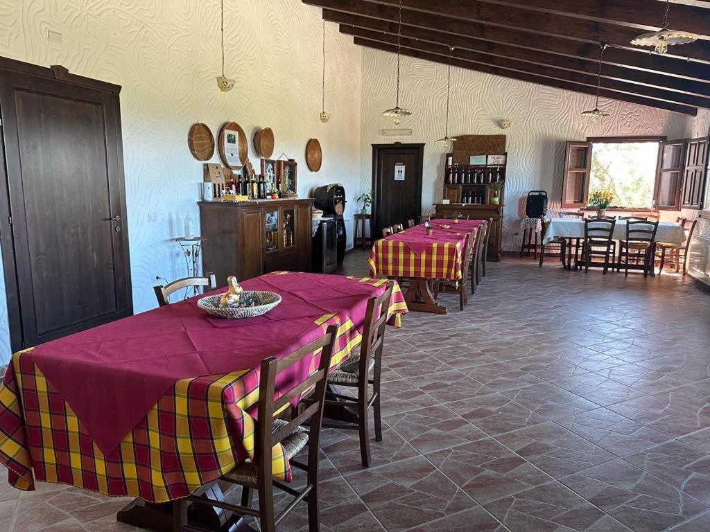 Agriturismo La Fillirea Sant' Antonio di Santadi 外观 照片